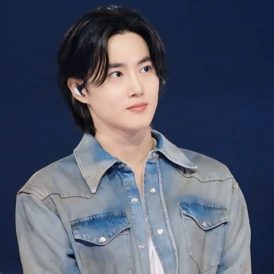 Behind-the-scenes cut of Suho
