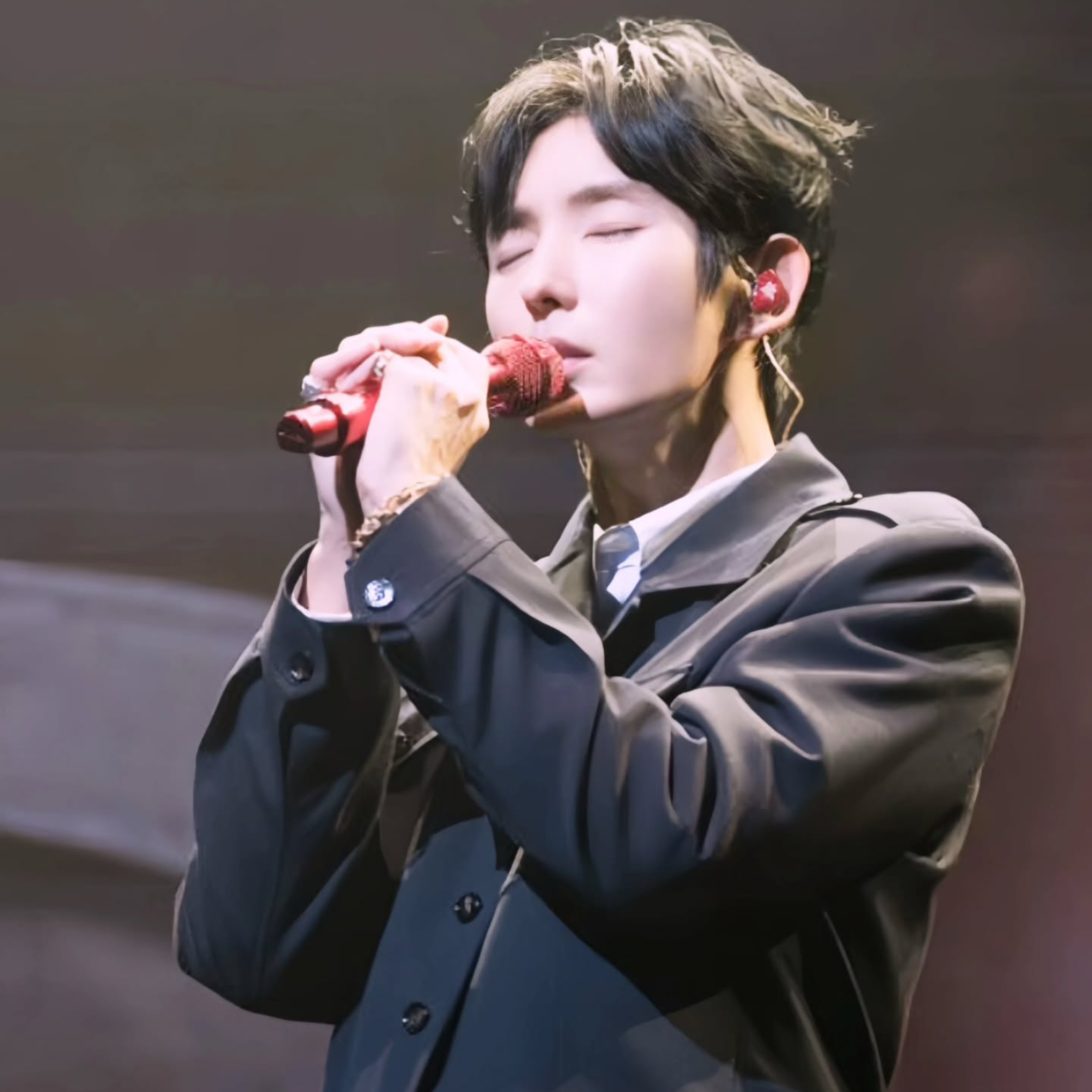 Momen yang diabadikan oleh penggemar Lee Joongi