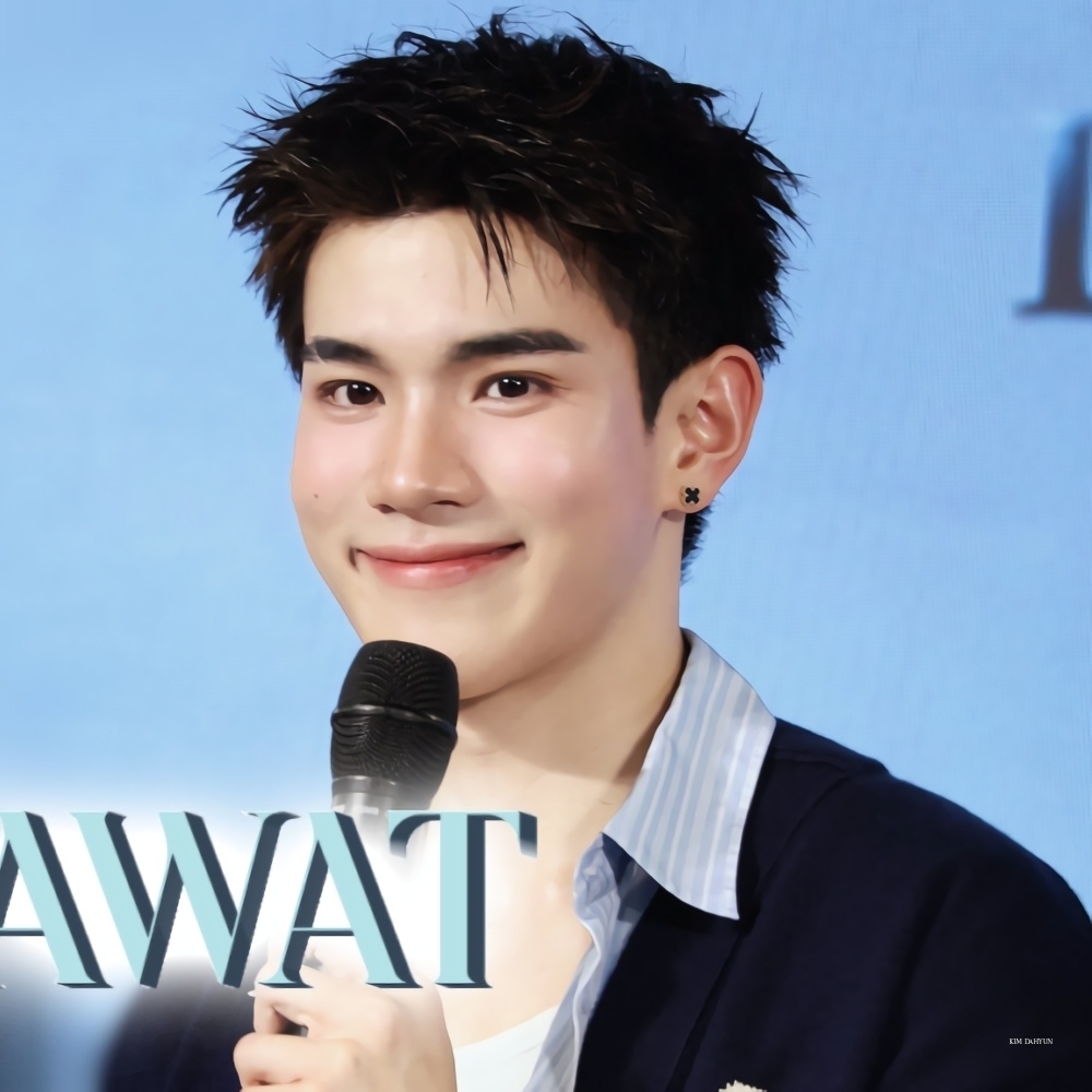 A moment captured by a fan of Fourth