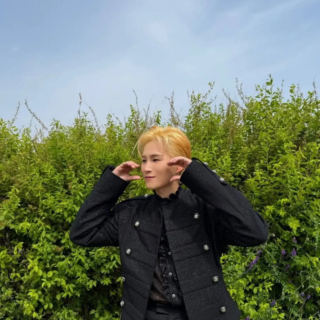 A moment captured by a fan of Kim Heejae
