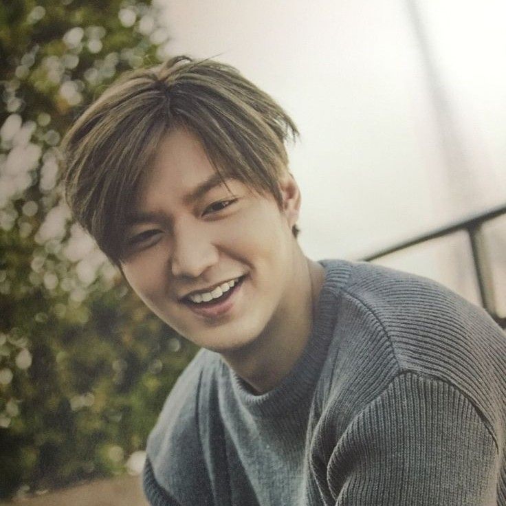 Latest photo of Lee Minho
