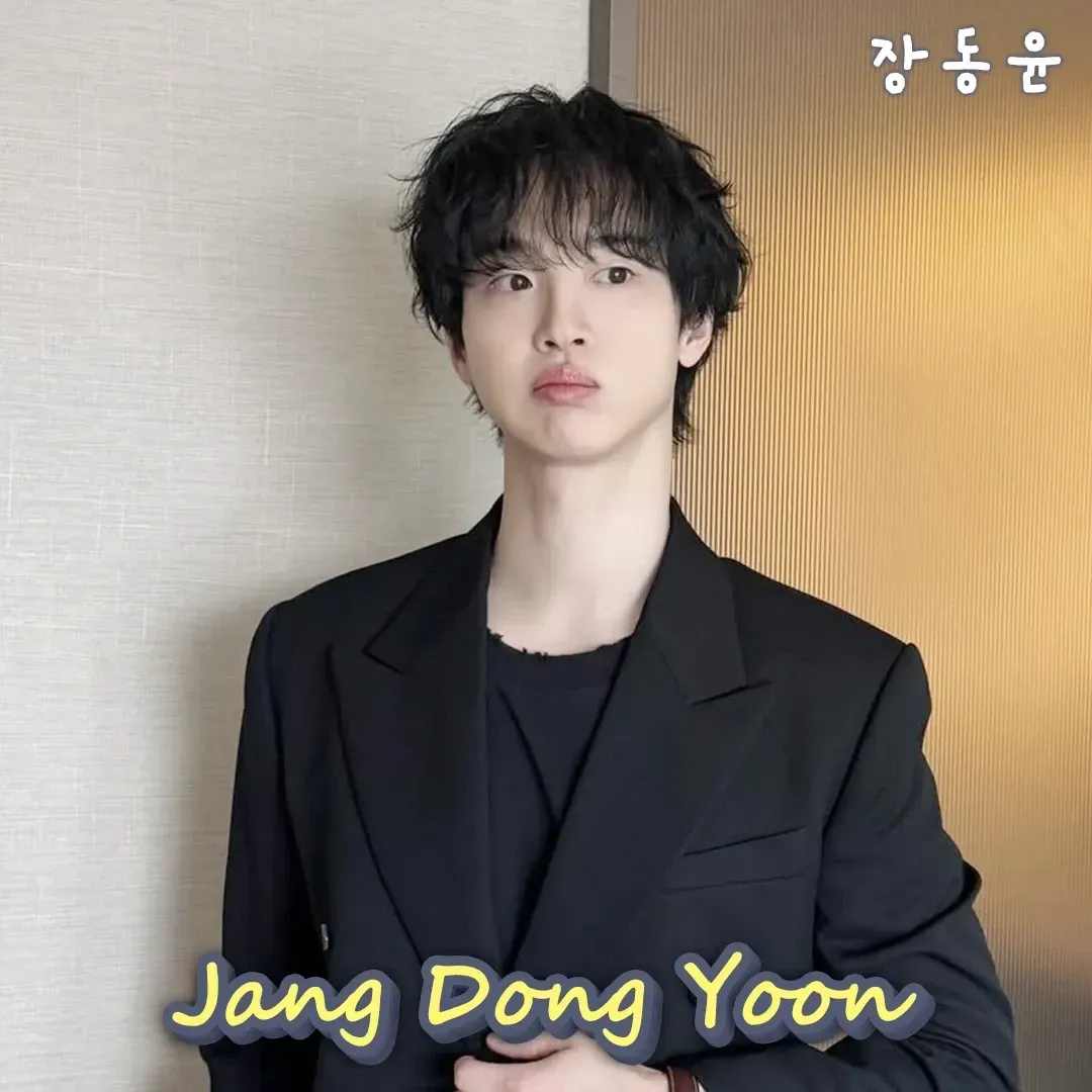 Behind-the-scenes cut of Jang Dongyoon