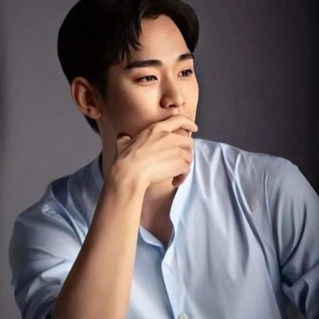 Latest photo of Kim Soohyun