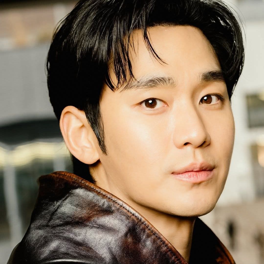 Foto terbaru dari Kim Soohyun