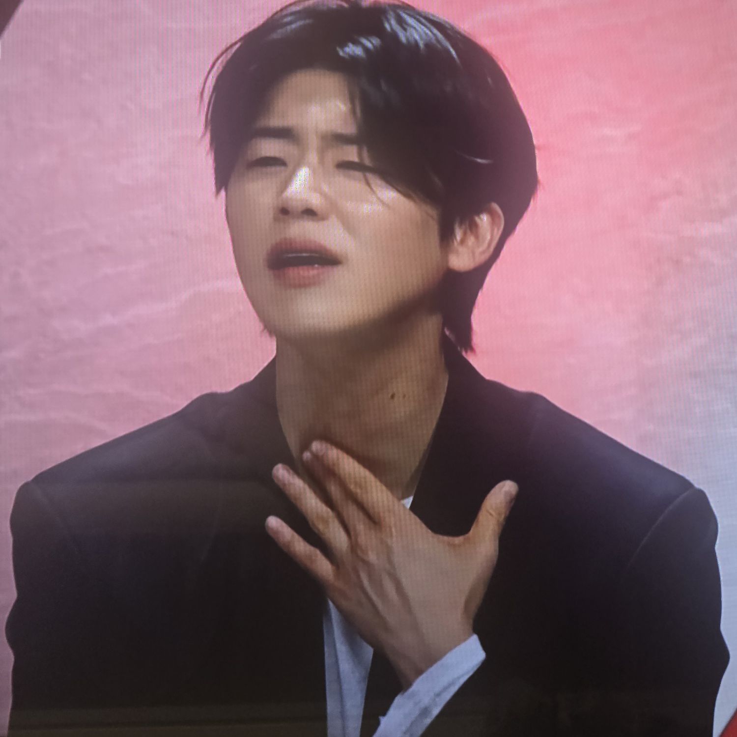 A moment captured by a fan of Park Jihyeon