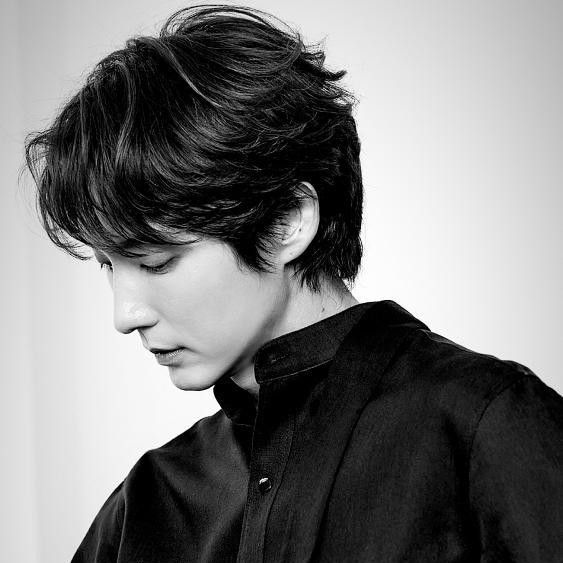 Latest photo of Lee Joongi