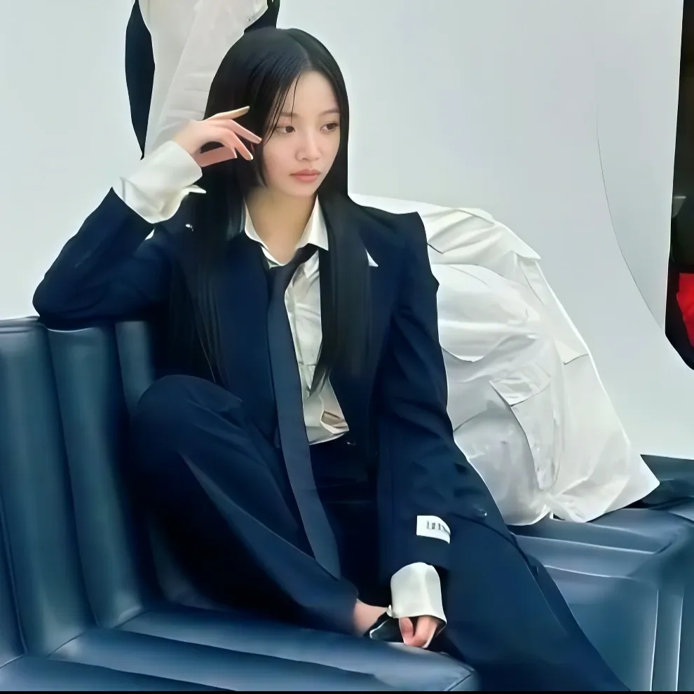 A moment captured by a fan of Yeonwoo