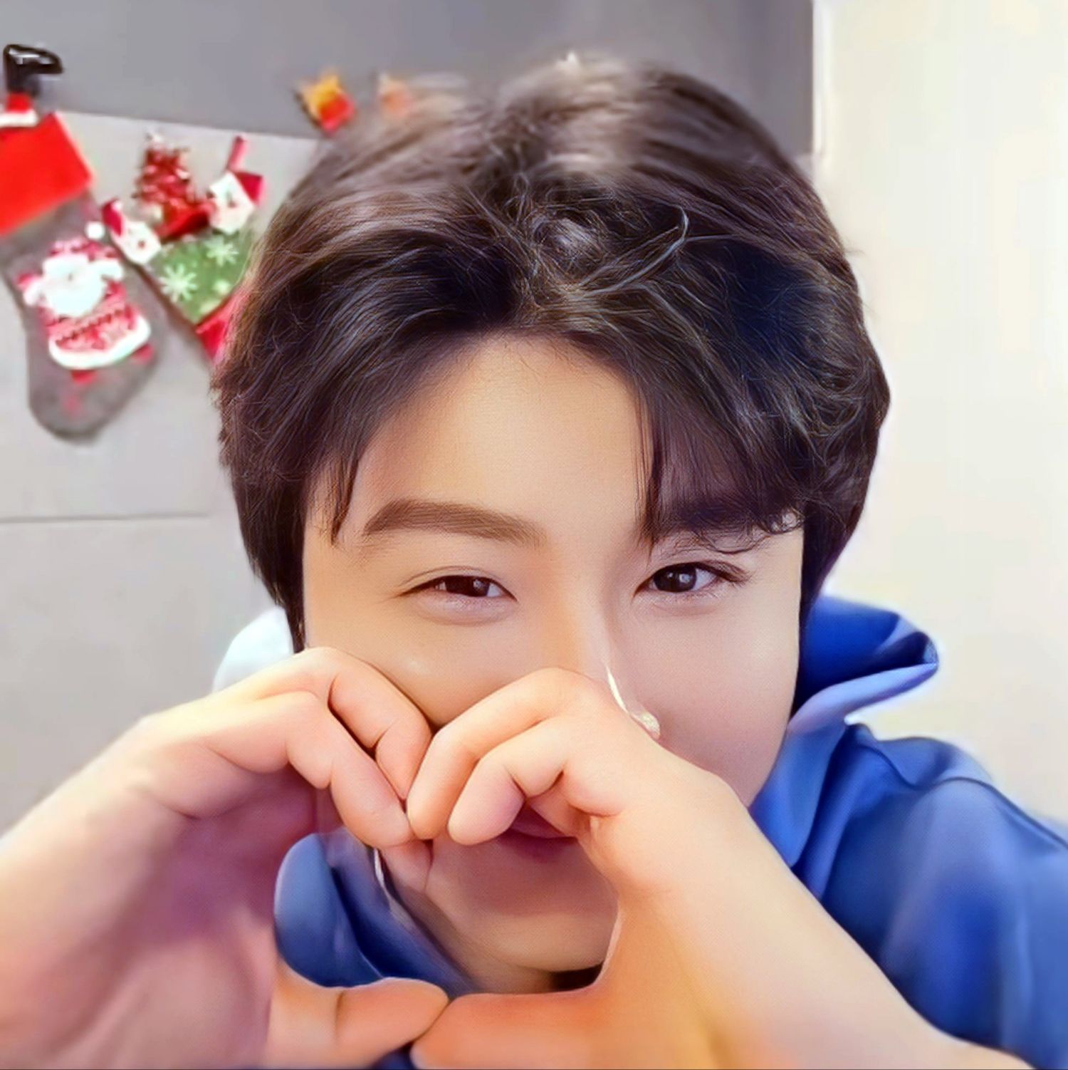 粉丝拍下的晋海成瞬间