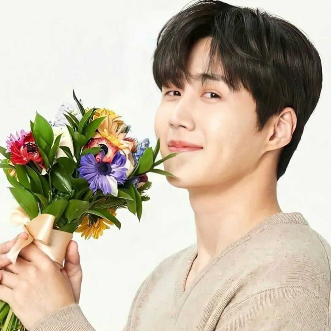 金宣虎的近期活動照