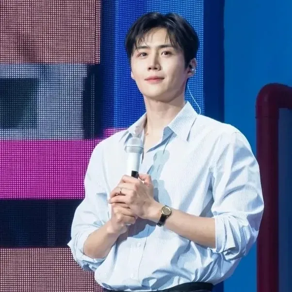 Cuplikan di balik layar dari Kim Seonho