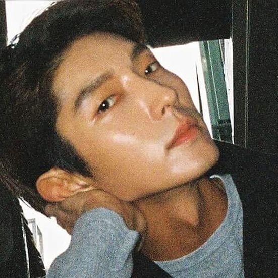 A moment captured by a fan of Lee Joongi