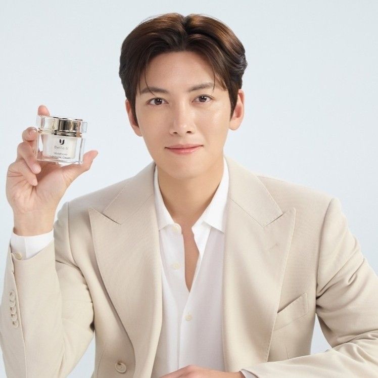 A moment captured by a fan of Ji Changwook