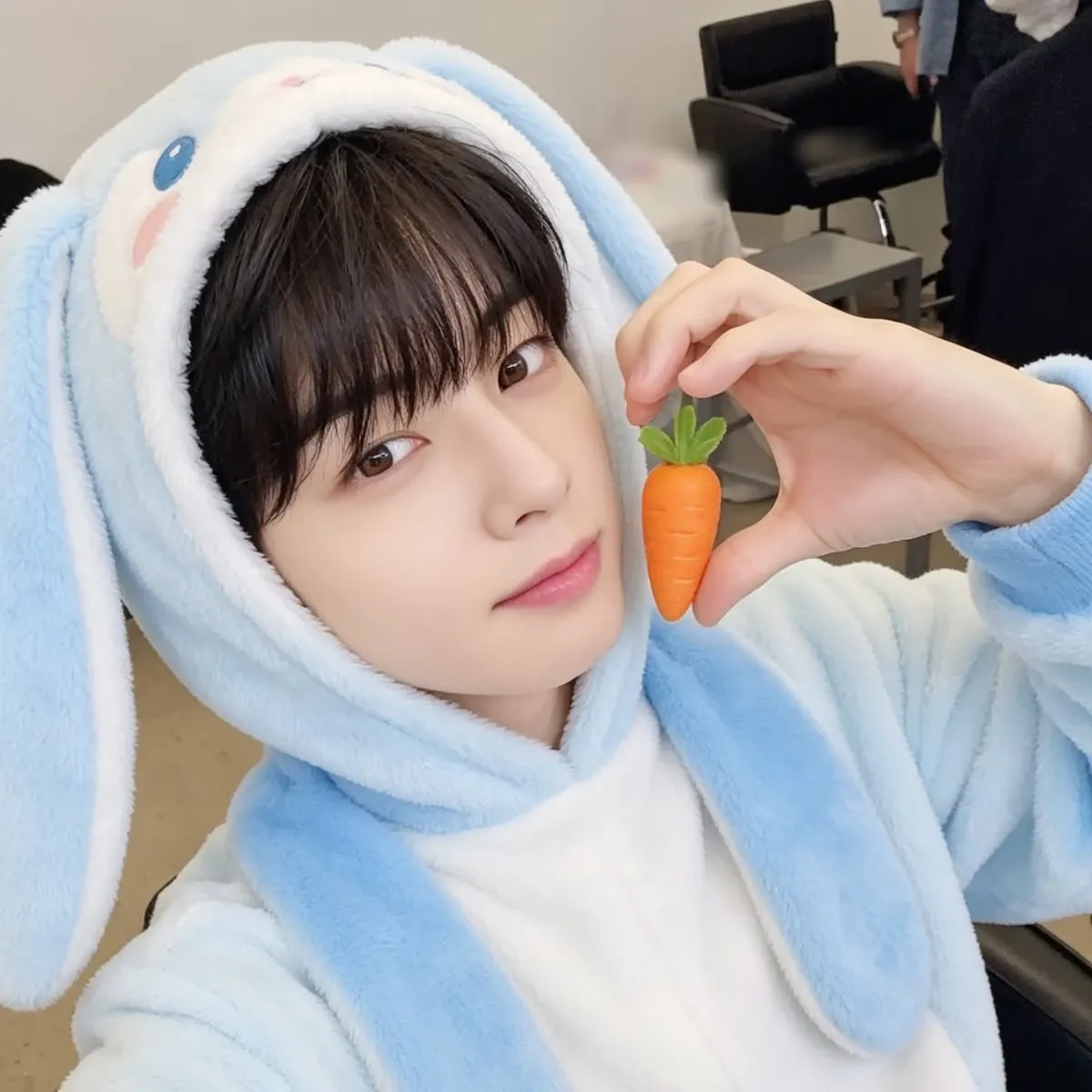 Latest photo of Cha Eunwoo