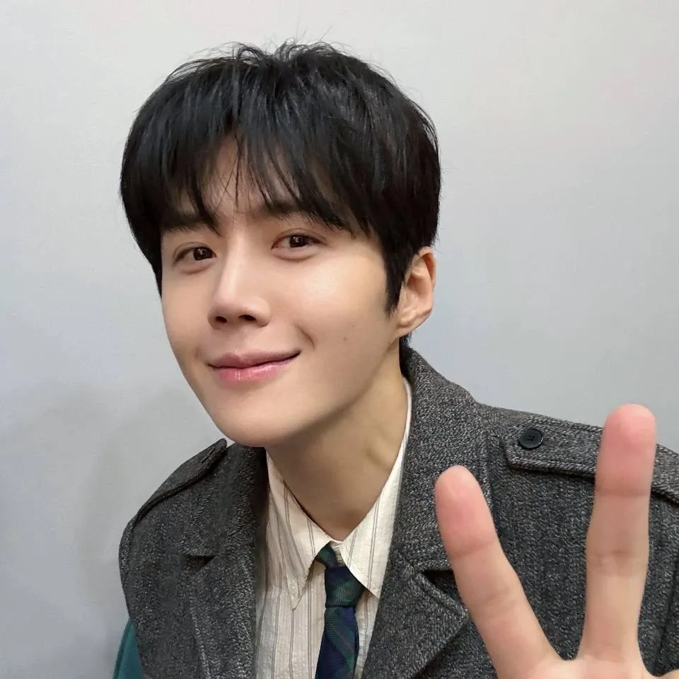 Latest photo of Kim Seonho