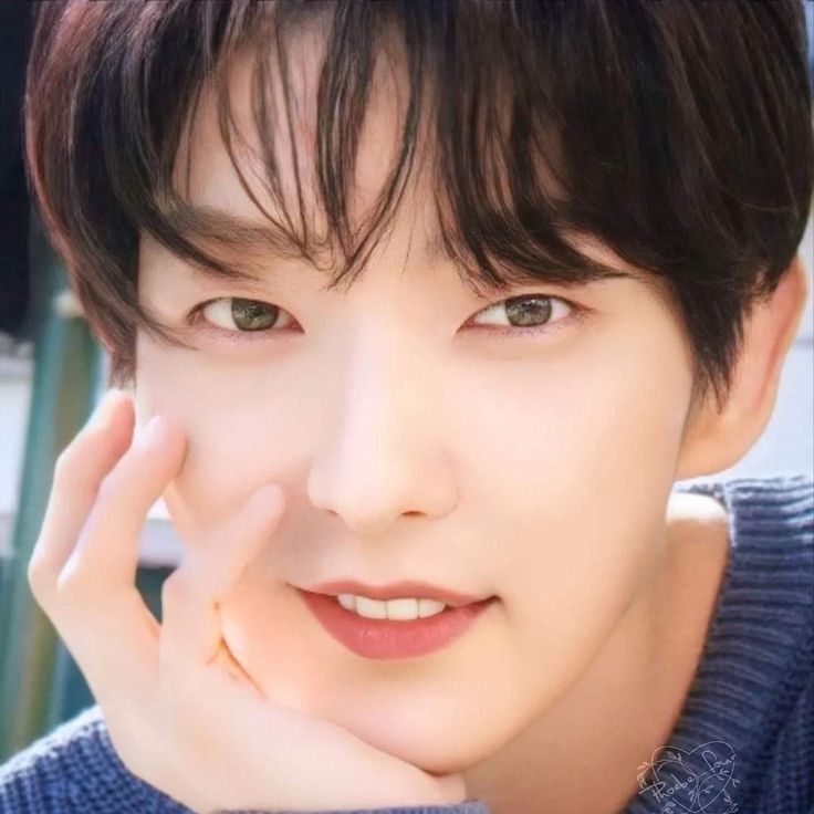 Recent activity shot of Lee Joongi