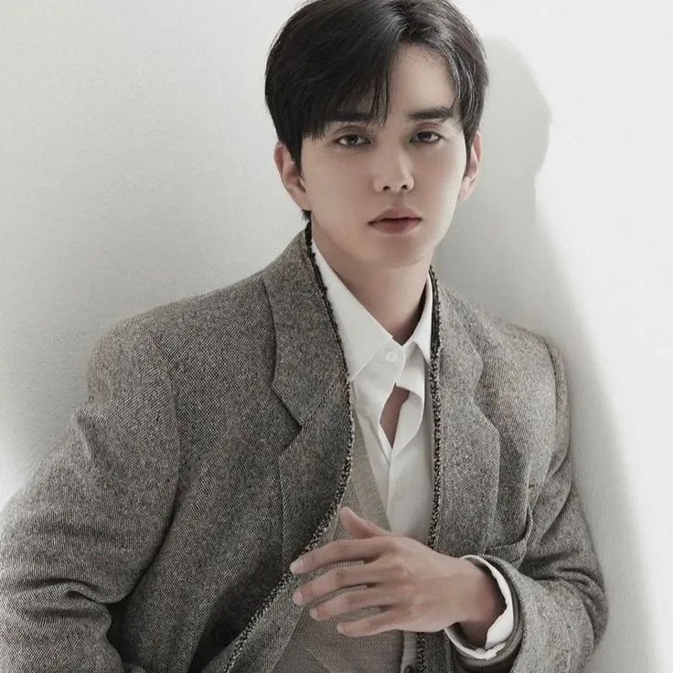 Latest photo of Yoo Seungho