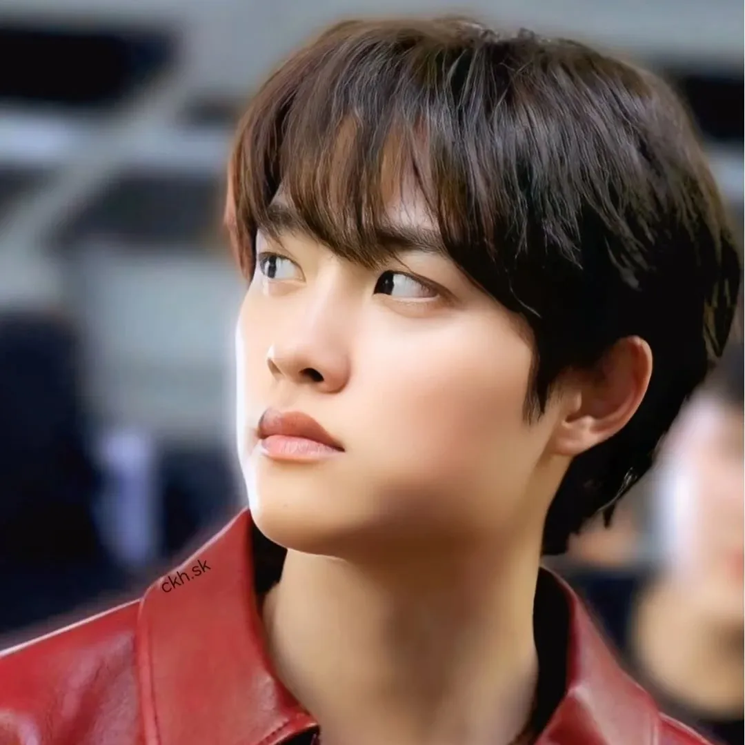 도경수 (디오)의 비하인드 컷