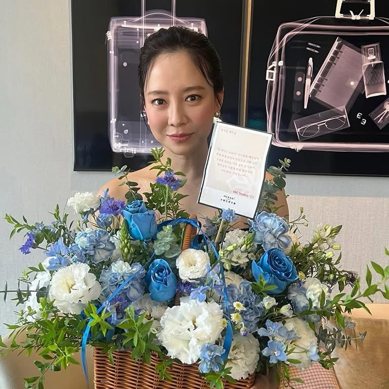 ソン・ジヒョの最近の活動ショット