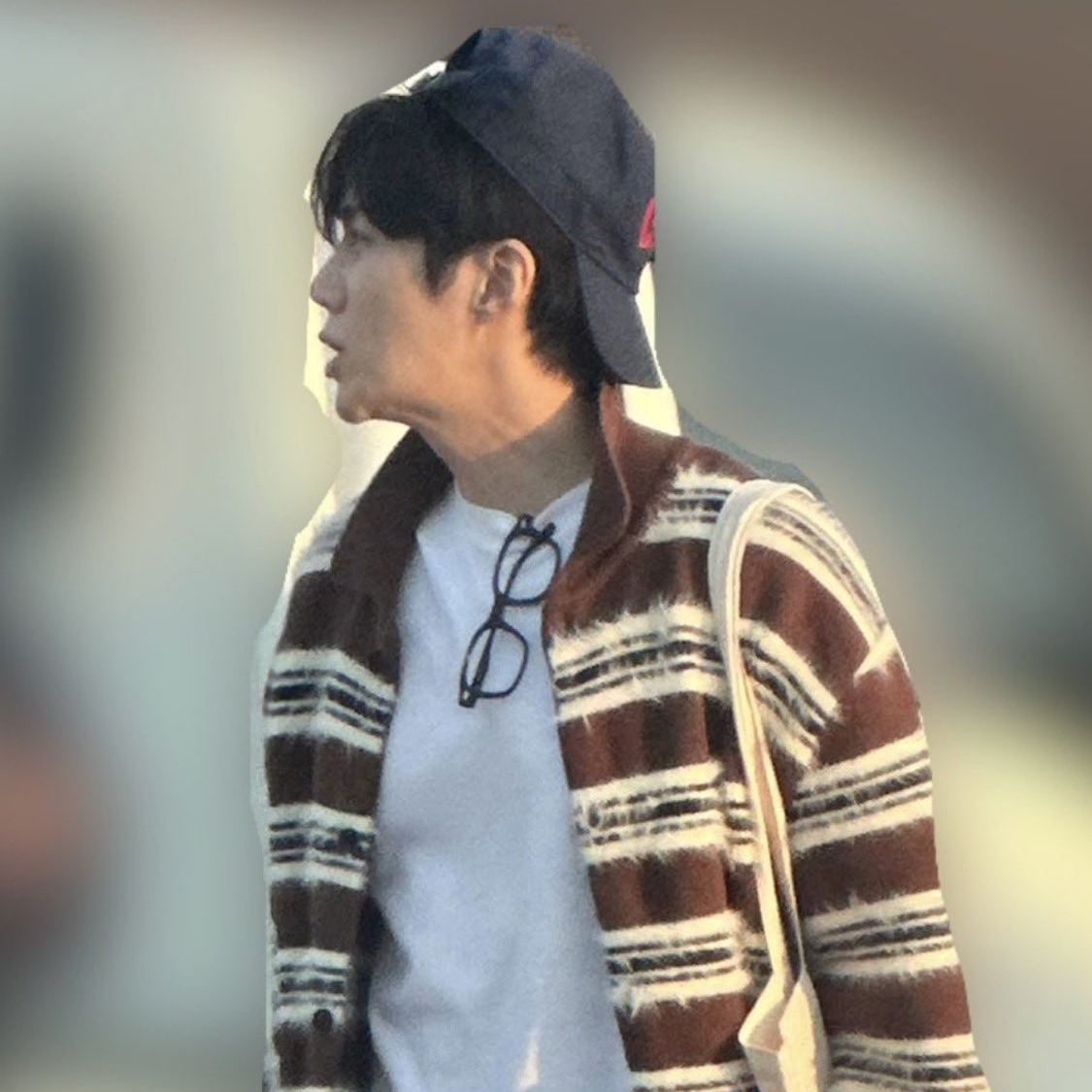 Behind-the-scenes cut of Kim Seonho