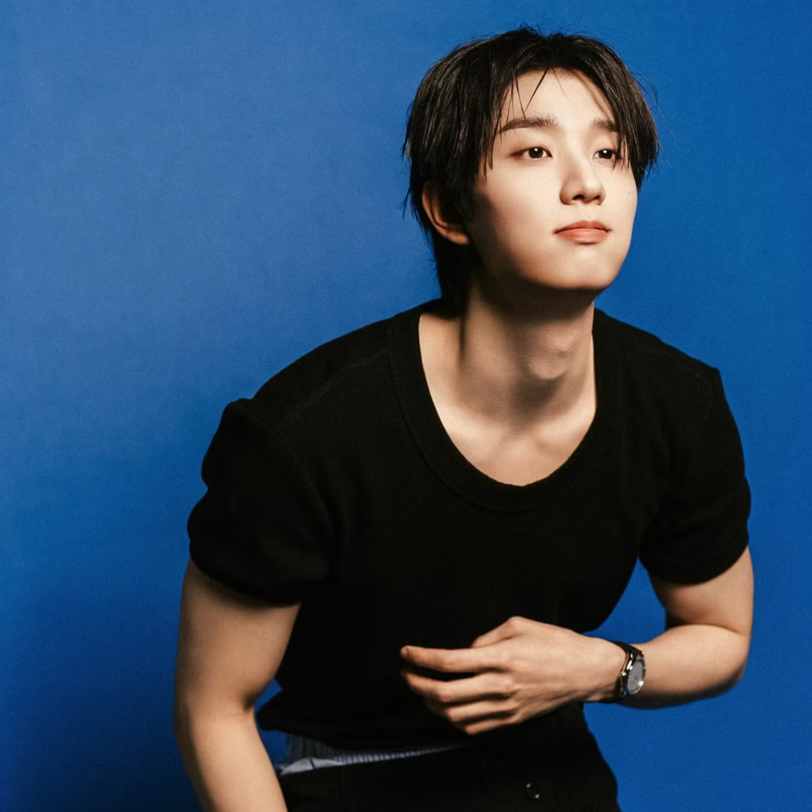 Behind-the-scenes cut of Kim Jaewon