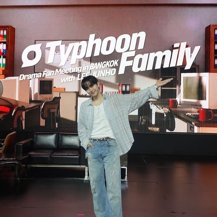 イ・ジュノのビハインドカット