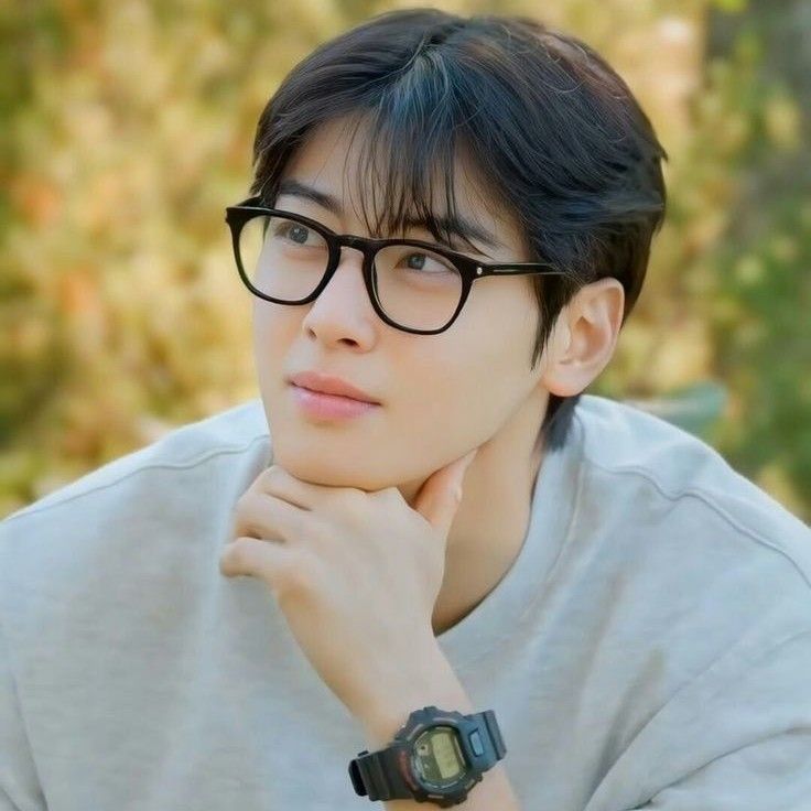 Cuplikan di balik layar dari Cha Eunwoo