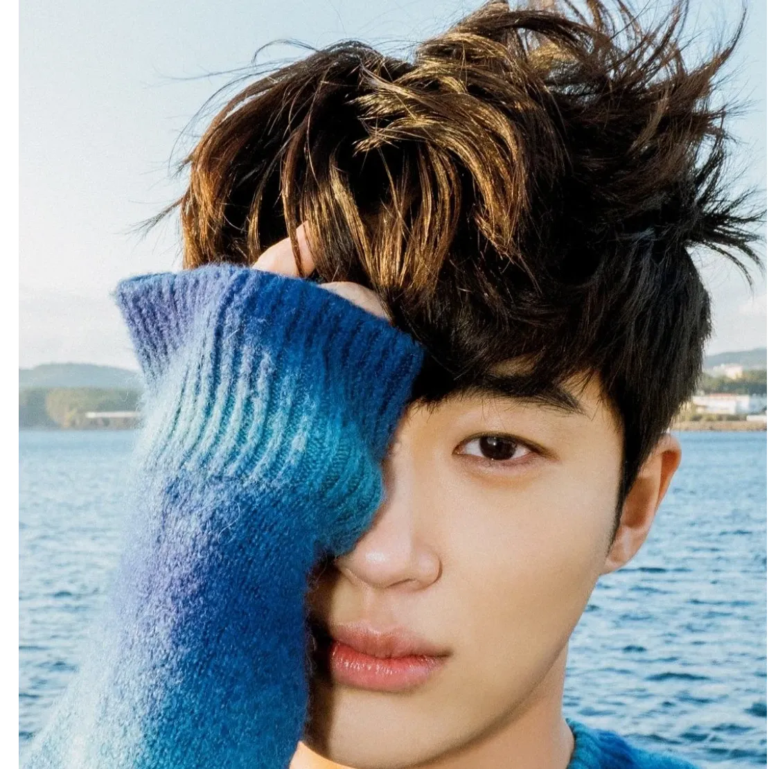 Foto kegiatan terbaru dari Byeon Wooseok