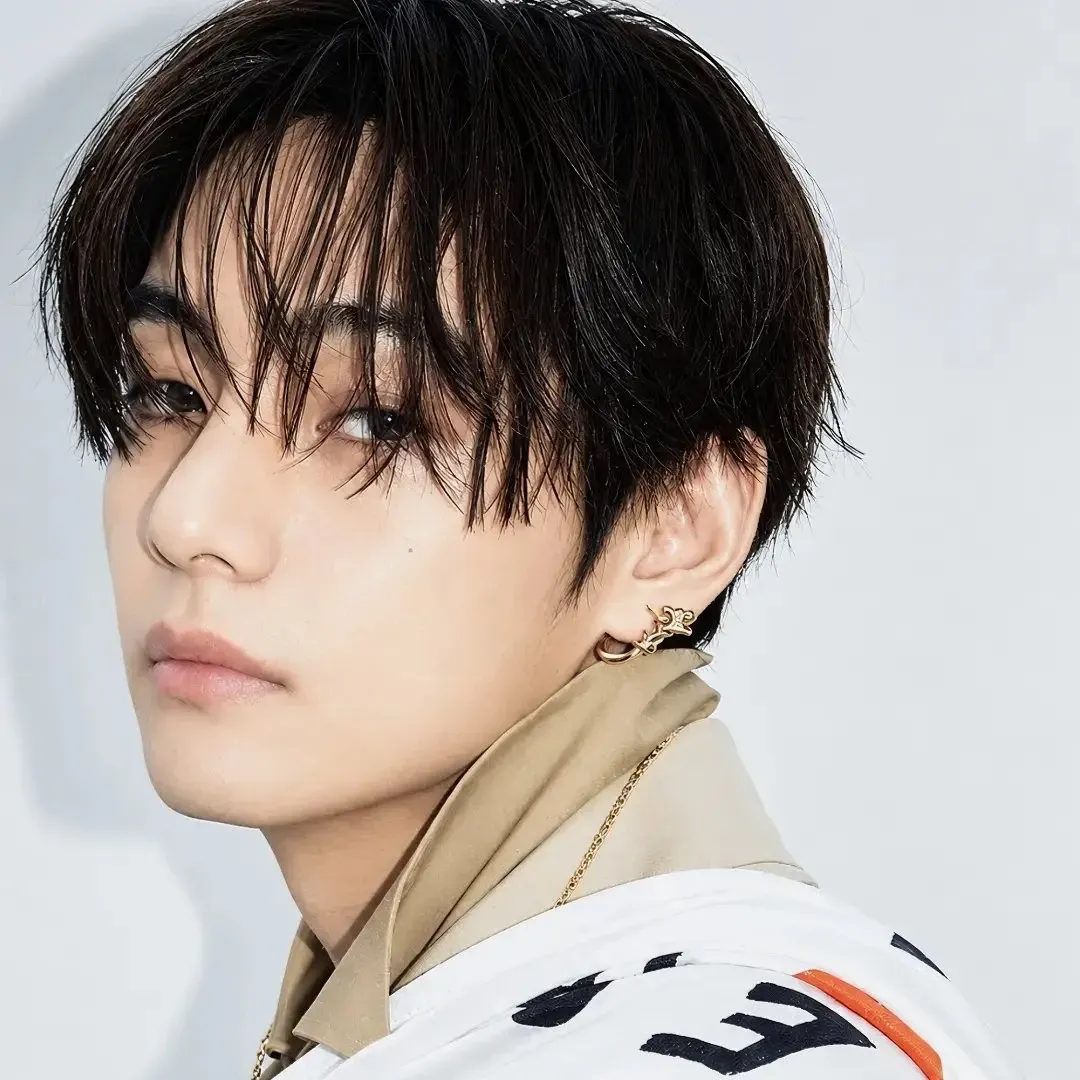 Behind-the-scenes cut of Kim Taehyung (V)