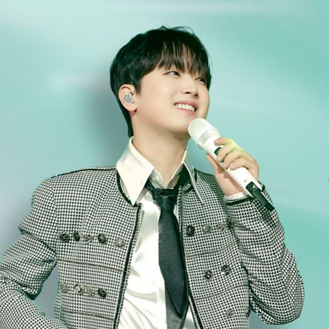 Foto kegiatan terbaru dari Lee Chanwon