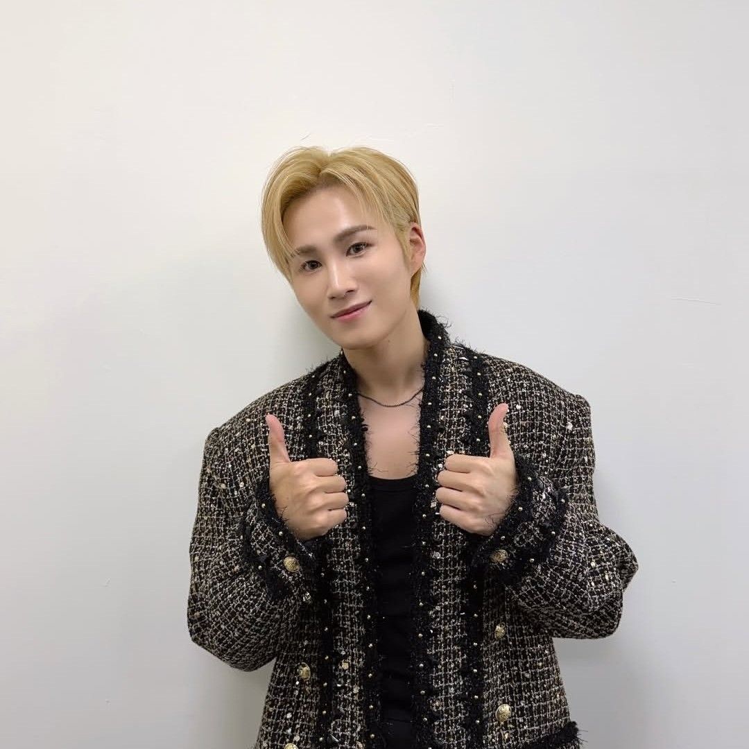 金熙栽的最新照片