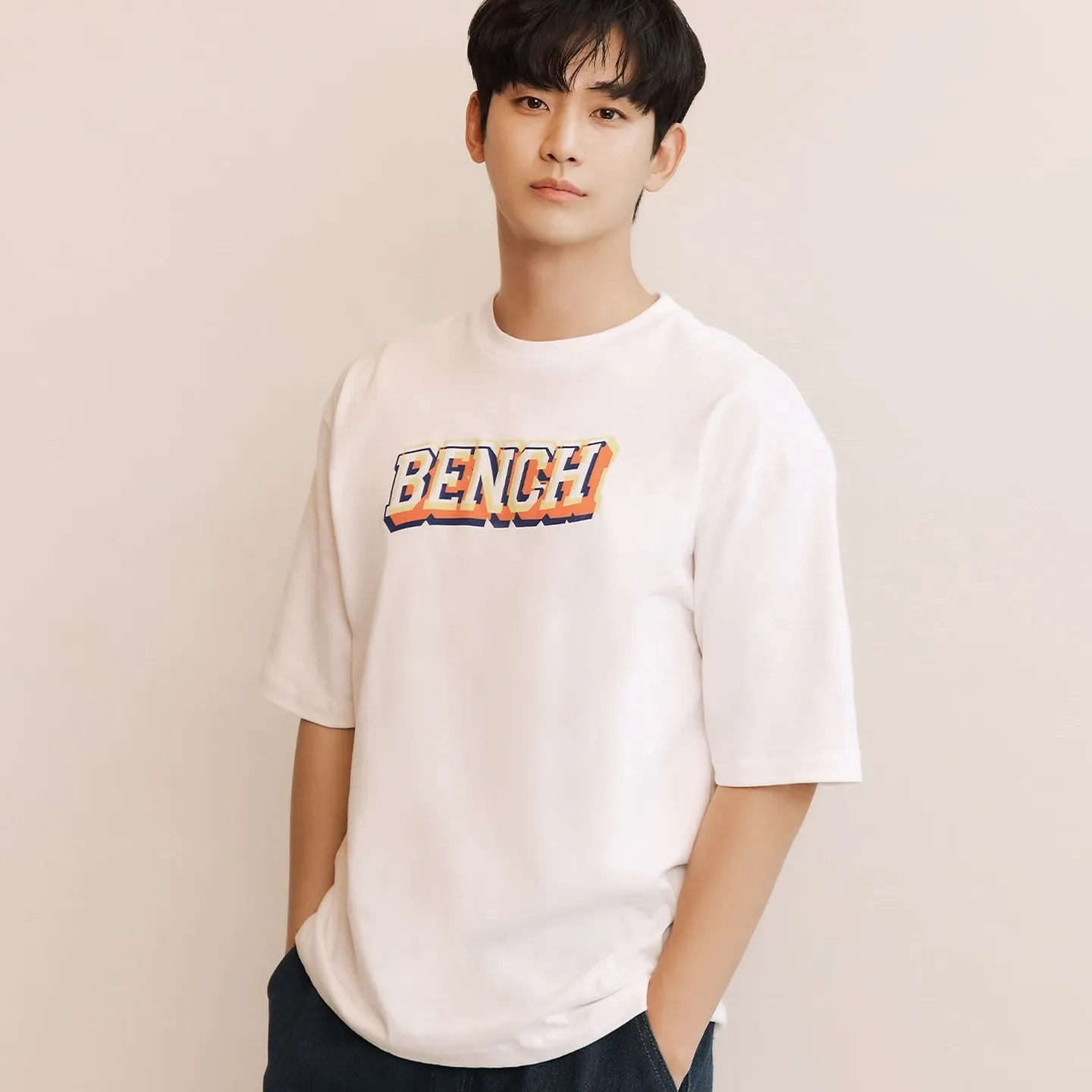 Behind-the-scenes cut of Kim Soohyun