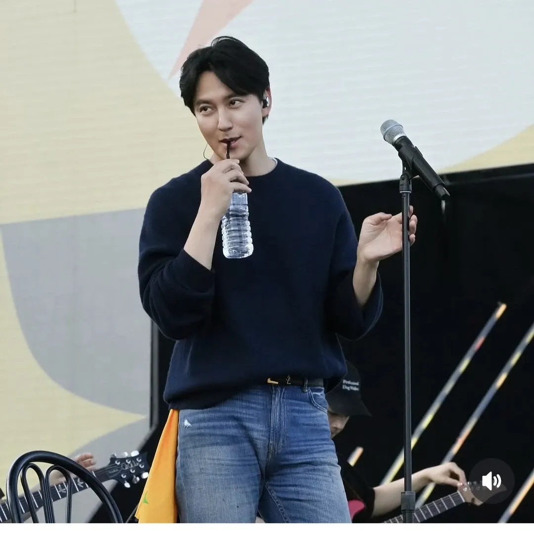 A moment captured by a fan of Kim Namgil