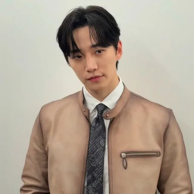 李俊昊的最新照片