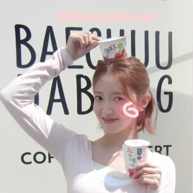 A moment captured by a fan of Lee Seyoung