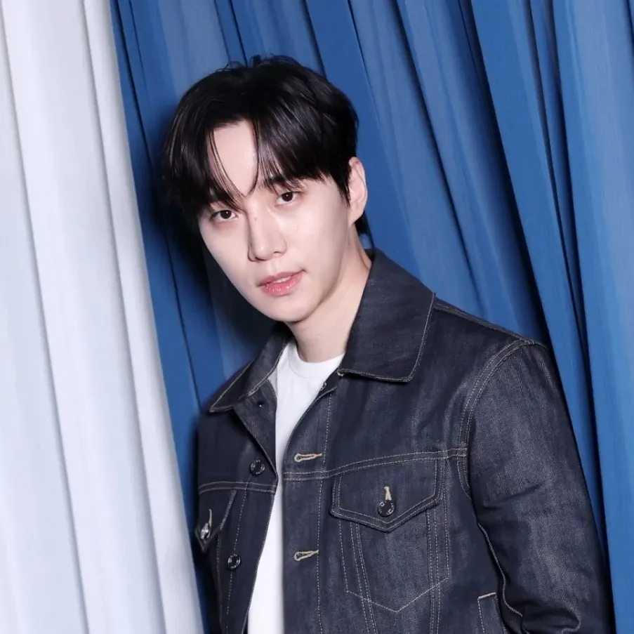 Momen yang diabadikan oleh penggemar Lee Junho