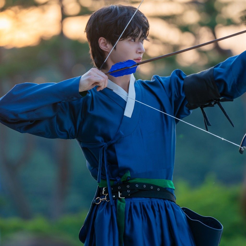 Behind-the-scenes cut of Byeon Wooseok