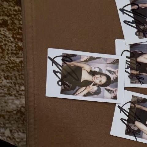 Latest photo of Bona