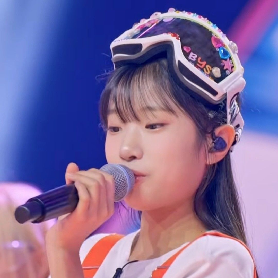 A moment captured by a fan of Bin Yeseo