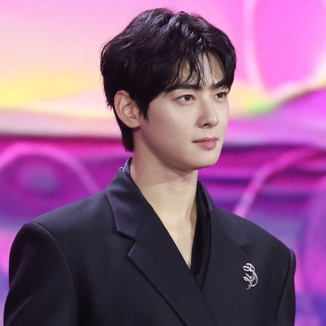 粉丝拍下的车银优瞬间