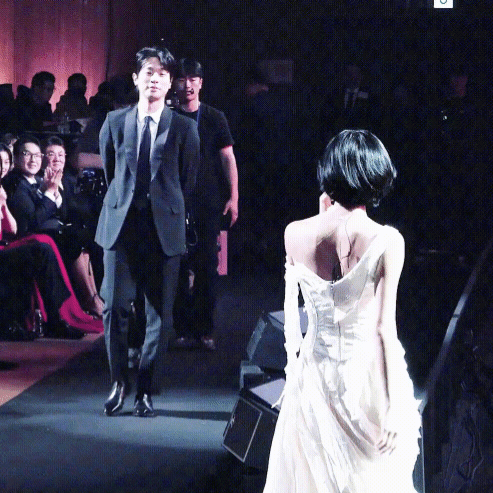 Behind-the-scenes cut of Park Jeongmin