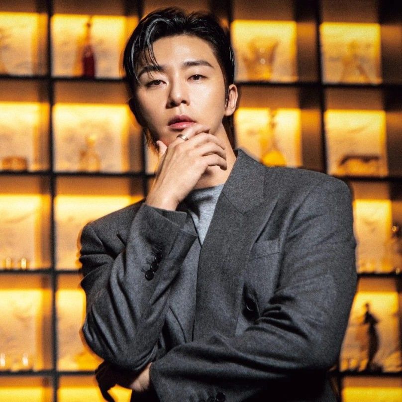 粉絲拍下的朴敘俊瞬間