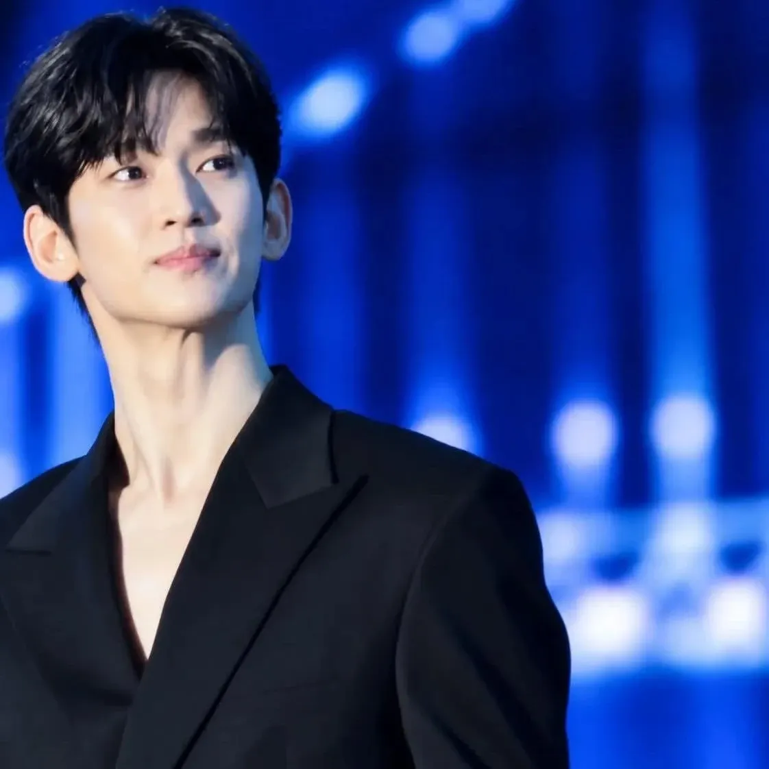 A moment captured by a fan of Kim Soohyun