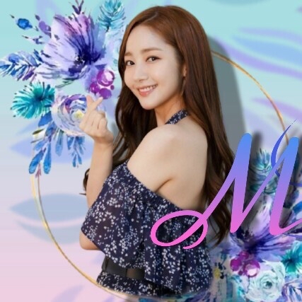 Behind-the-scenes cut of Park Minyoung