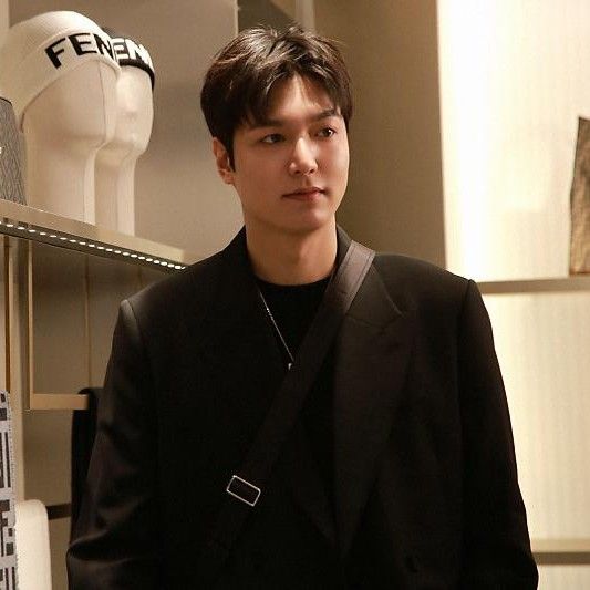 이민호 최근 활동샷