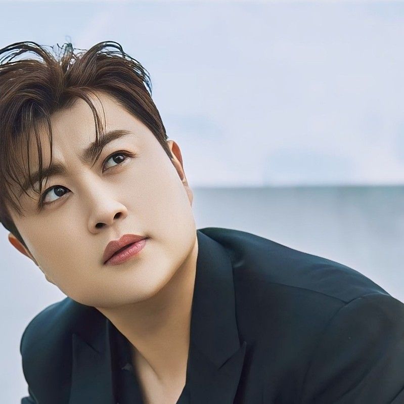 A moment captured by a fan of Kim Hojoong