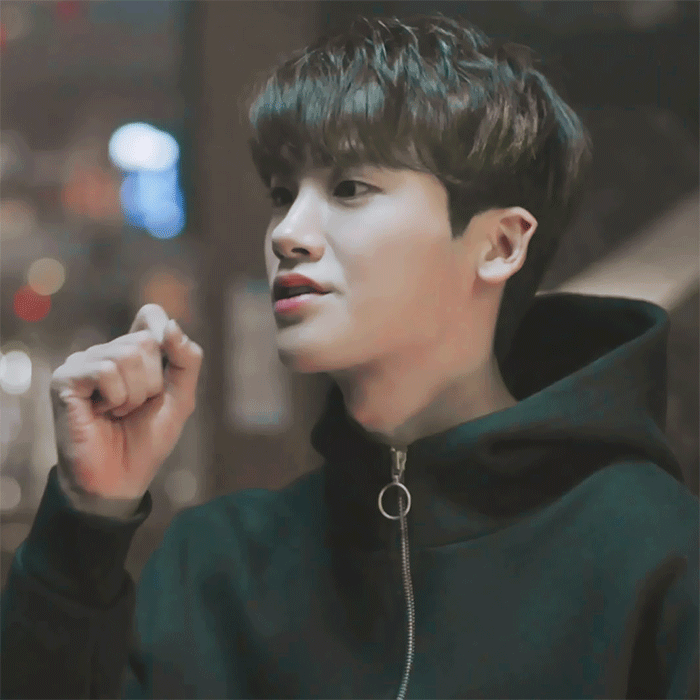 Behind-the-scenes cut of Park Hyungsik