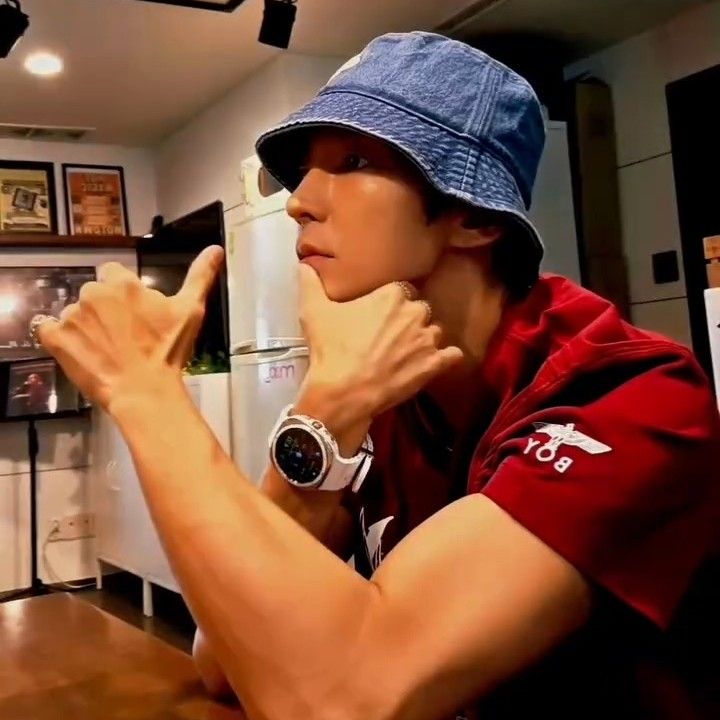 Recent activity shot of Lee Joongi