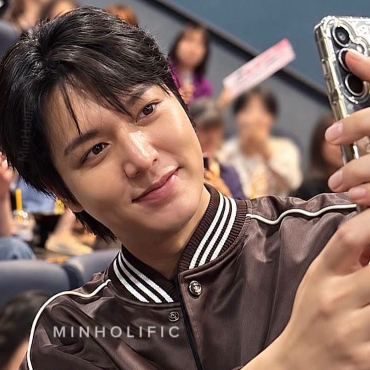 A moment captured by a fan of Lee Minho