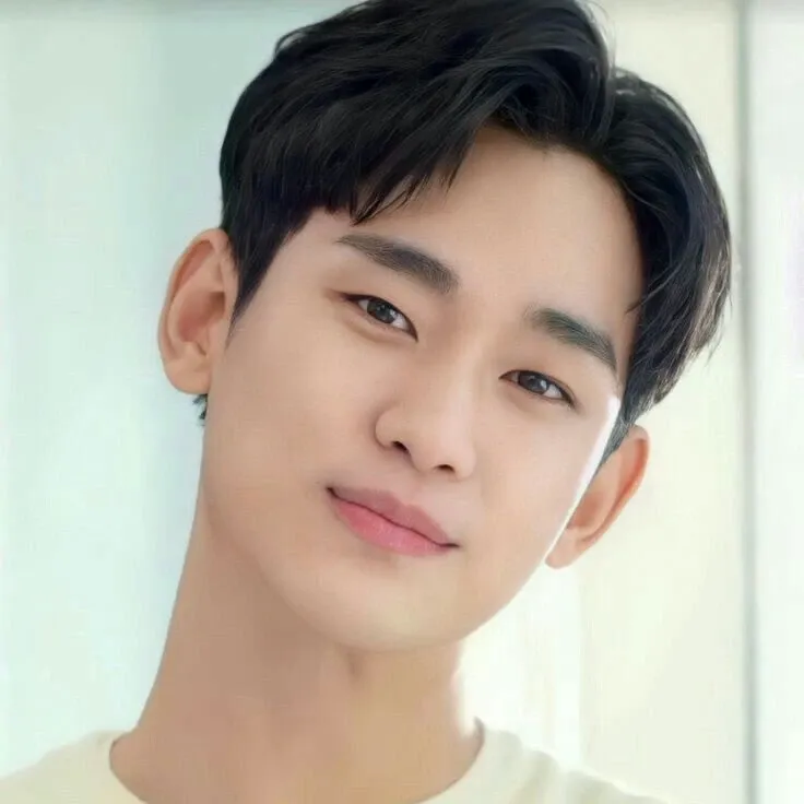 Latest photo of Kim Soohyun