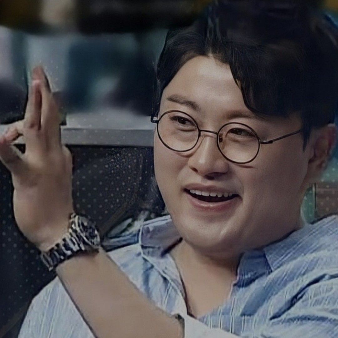 Foto kegiatan terbaru dari Kim Hojoong